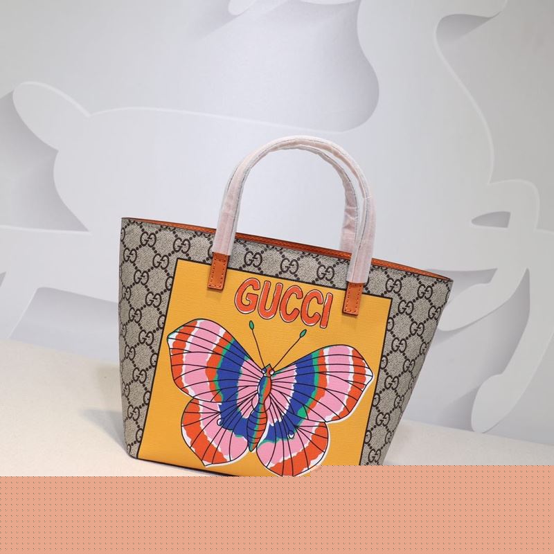 G*u*i shopping bags